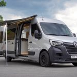 2022년식 월든오버랜드 르노마스터 15인승 캠핑카