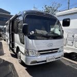 e카운티 15인승 리무진 캠핑카 정우인산철 1200ah 1종보통면허 운행 가능