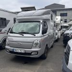 포터2씨티밴 캠핑카 2023년 12월 제작 실내 신품급