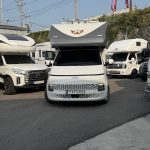 스타리아 4WD 확장형 캠핑카 에어쇼바 인산철 900A 태양광 760W