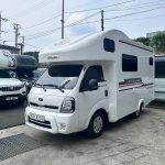 휴먼550 풀옵션 1톤 캠핑카 앞보기 시트