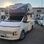 스타리아 4WD 확장형 모터홈 캠핑카 인산철 900AH 풀옵션