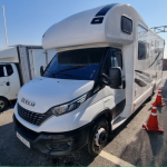 이베코 기반 프라임790 캠핑카 7000km 주행, 신차급