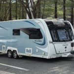 엘디스 카미노674 2018년식 투축 중고 트레일러