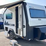 2022년식 모우카라반 중고 카라반으로 완벽한 캠핑 라이프의 시작