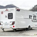 코치맨파티쉐560 2015년식 중고 카라반