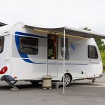 크나우스 쥐트빈트 실버셀렉션 500FU 2017년식 중고 카라반