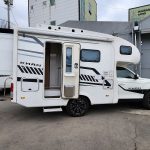 2022년식 렉스턴칸 후면확장형 캠핑카 중고 캠핑캠퍼RS 5인승