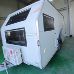 에어밴 2021년식 중고 카라반