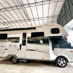 아토모빌 650 2023년식 중고 캠핑카