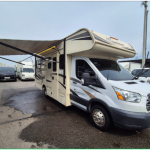 코치맨 프리랜더 2016년식 중고 모터홈 캠핑카