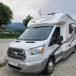 2017년식 포드 트랜짓 베이스 Sunseeker 중고 캠핑카