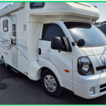 제일모빌 블루스타 570 2018년식 중고 캠핑카