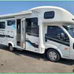 스타모빌 ST-7 2022년식 중고 모터홈 캠핑카