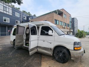 쉐보레 익스프레스 2006년식 중고 모터홈 캠핑카