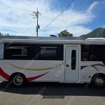 뉴카운티캠핑카 2013년식 중고 모터홈